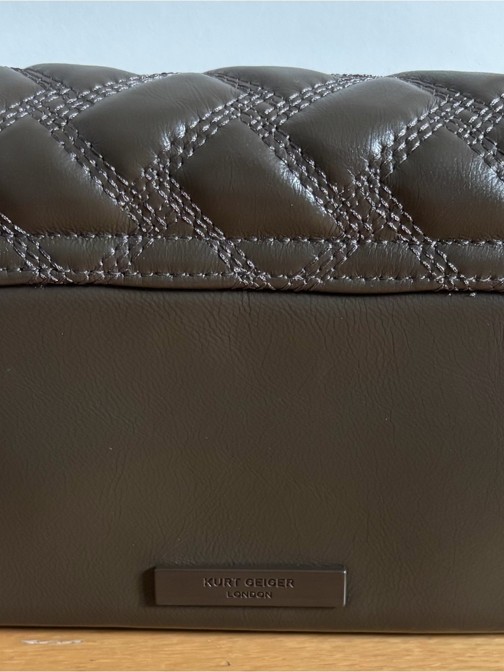 Kurt Geiger Quilted Shoulder Bag in Dark Brown with Chain - Picture 2 of 6